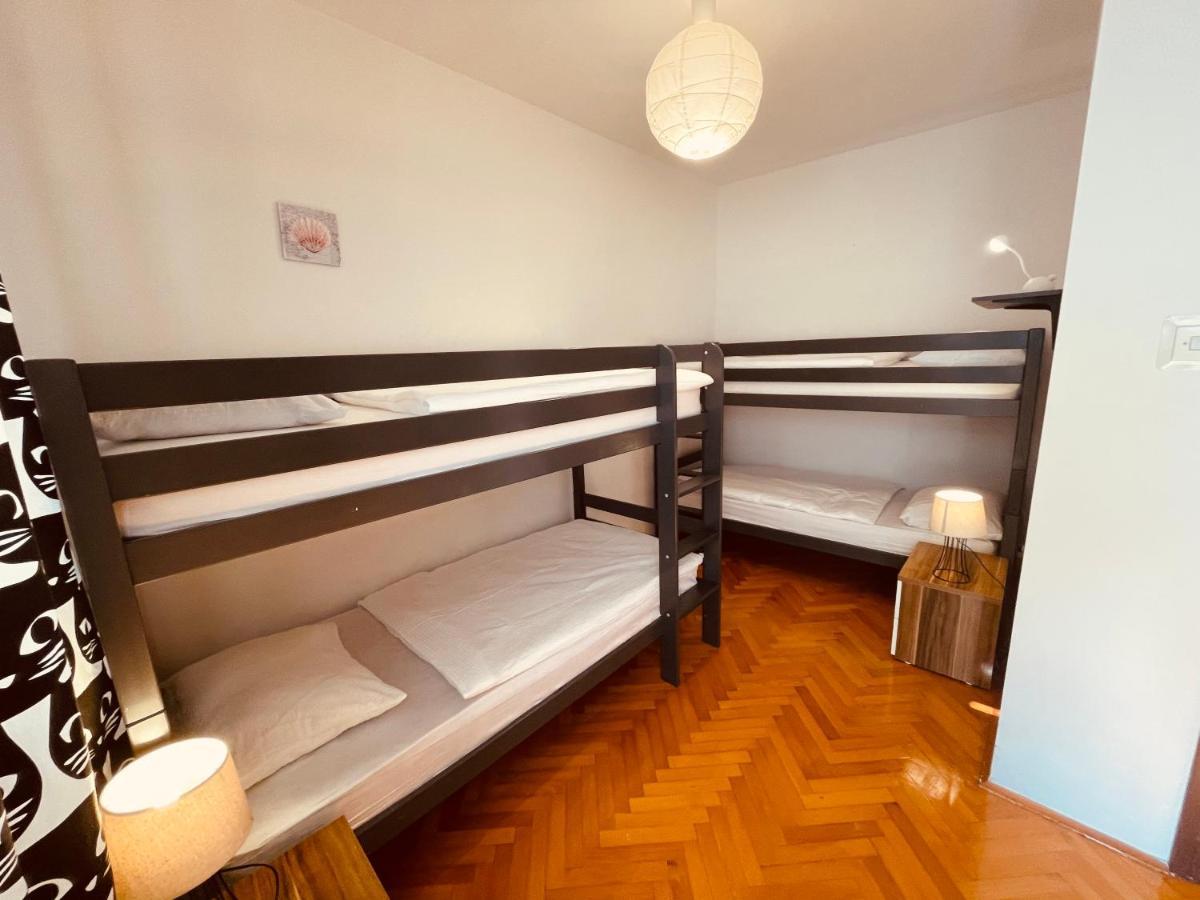 Central Single House With Parking-Top Location! نوفاليا المظهر الخارجي الصورة