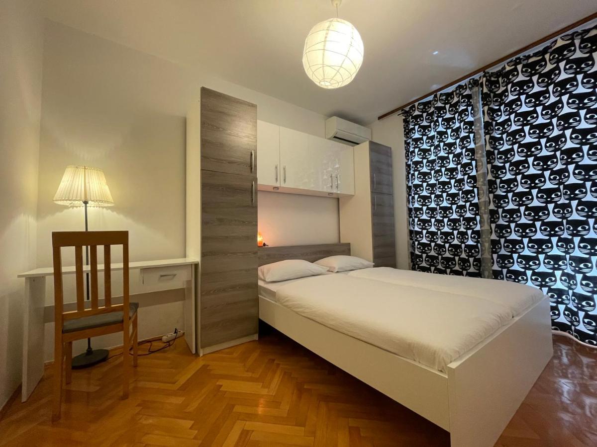 Central Single House With Parking-Top Location! نوفاليا المظهر الخارجي الصورة